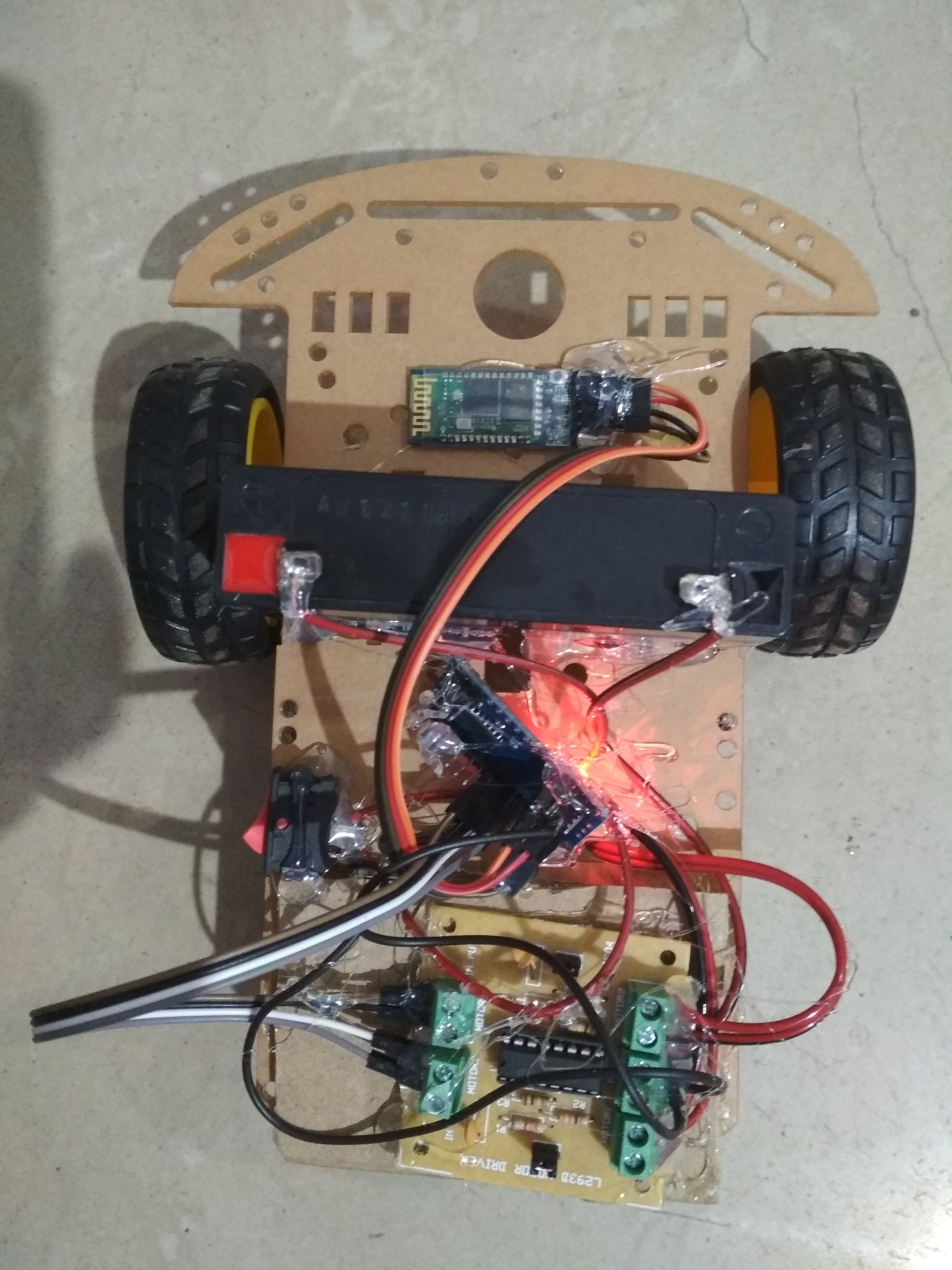 IT Educations Engineering Project Maker in Nagpur - Bluetooth Controlled Car Using Arduino Project